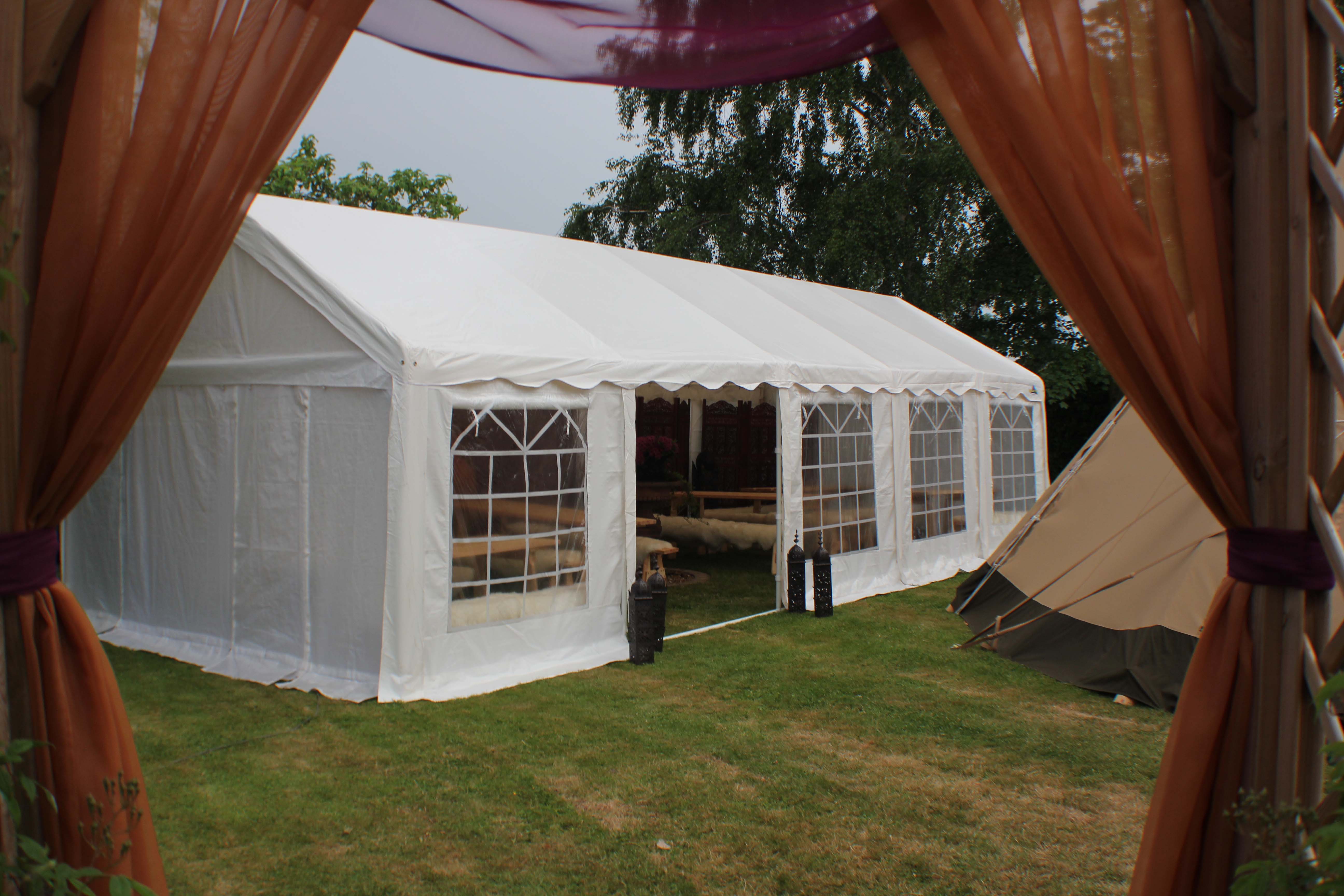 Marquee 4 x 10m | Riverside Marquees - Marquee, party tents and gazebo